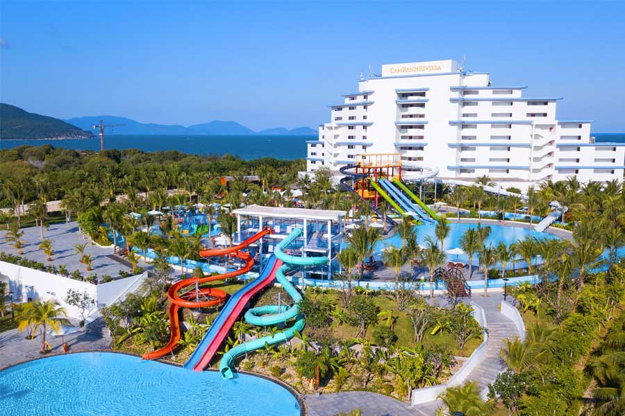 Vietnam Resorts with water slides 