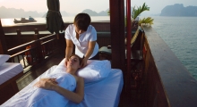 Halong-Bay-Cruises-Massage-on-cruise