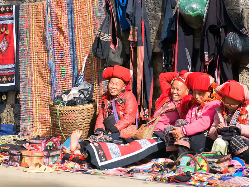 SAPA CRAFT MARKET