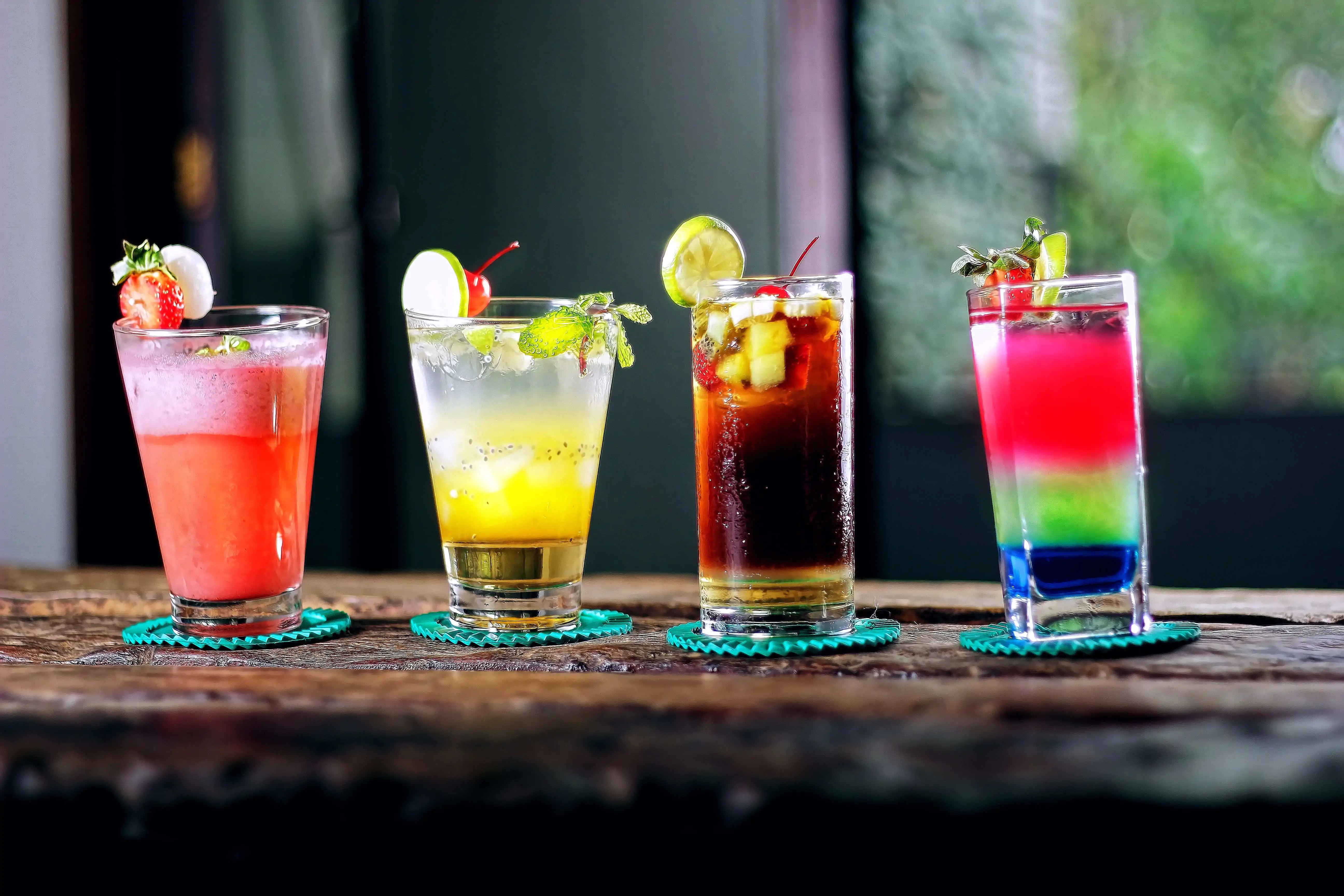 alcoholic beverages bar beverage 605408
