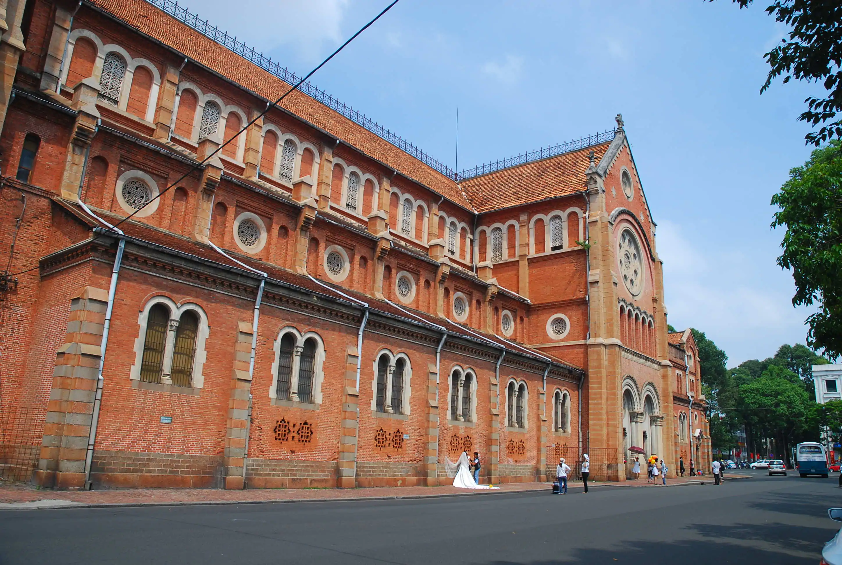tour 1 day 7 saigon cathedral
