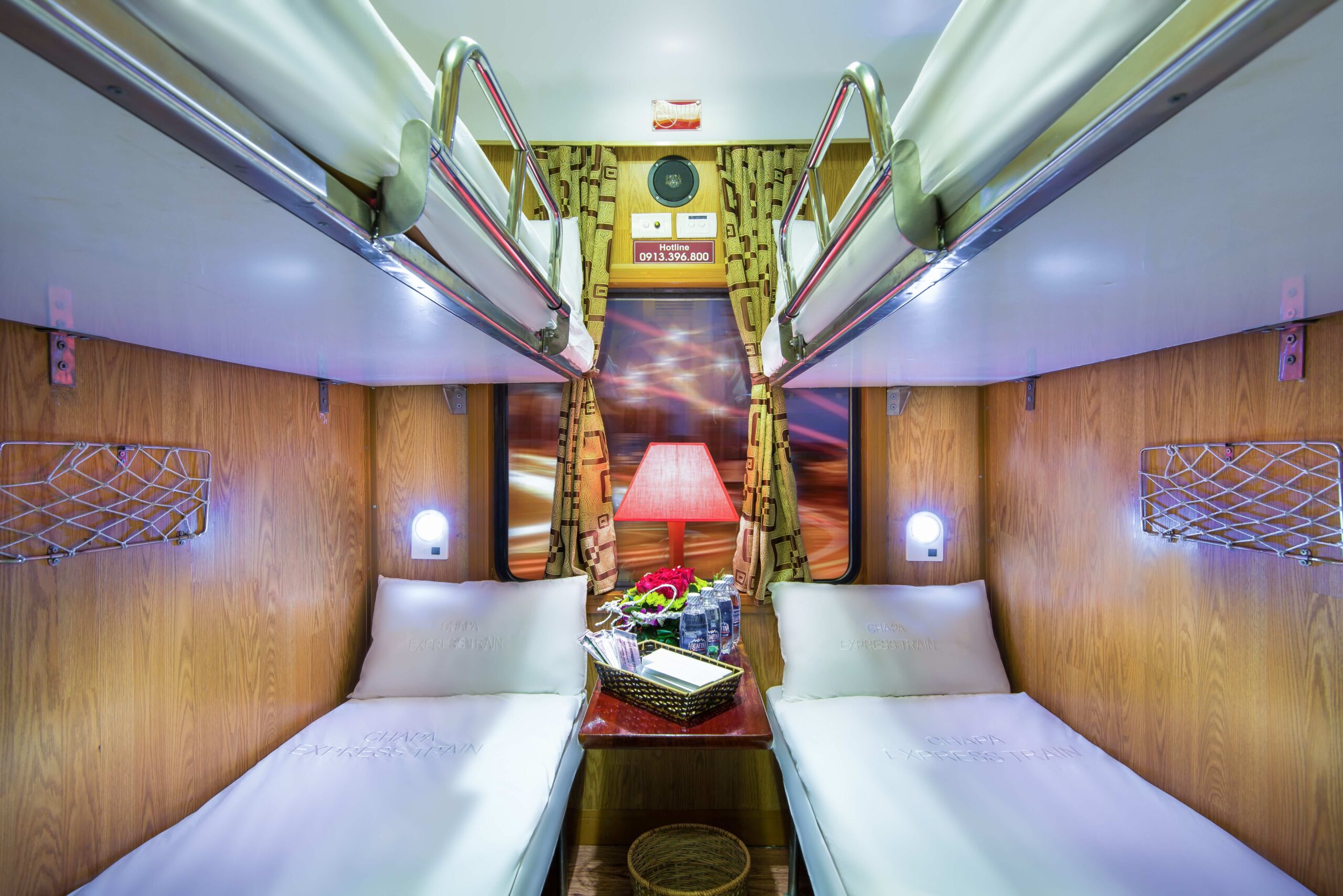 tour 10 day 1 train to sapa 2