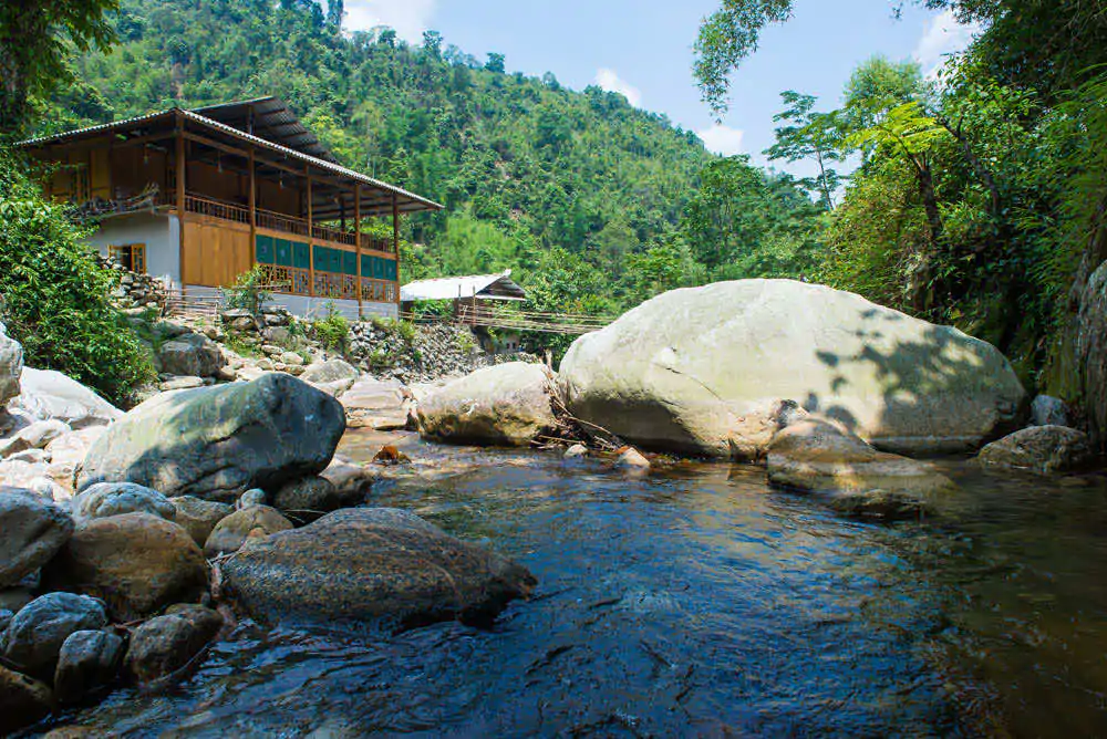 tour 10 day 3 nam cang riverside house 2