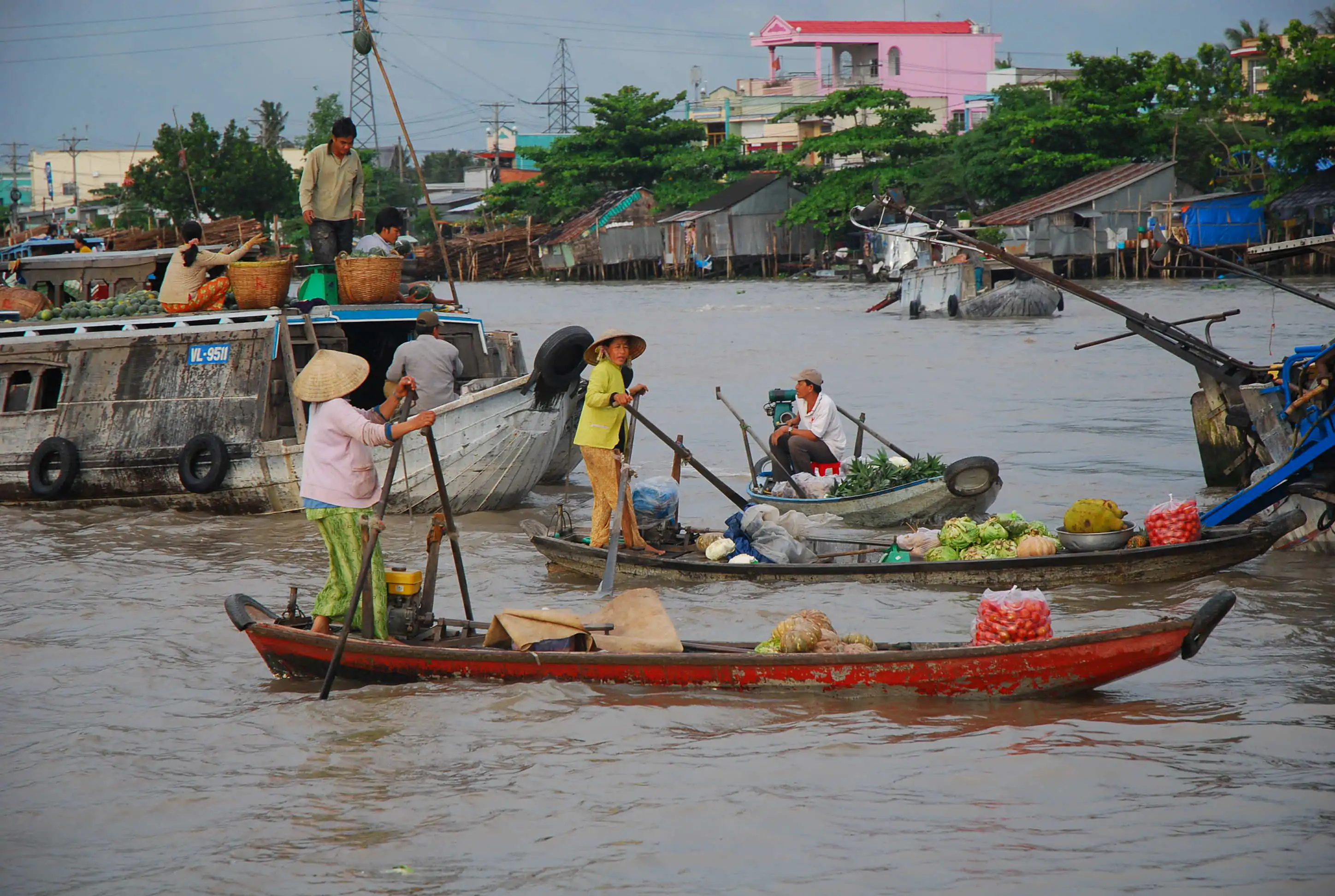 tour 6 day 4 floating market 2