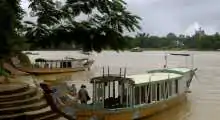 boat trip in Huong river