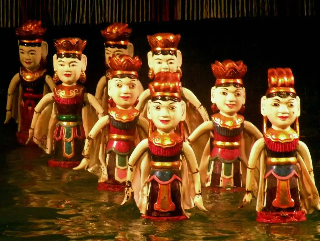 tour 7 day 2 water puppet show 1