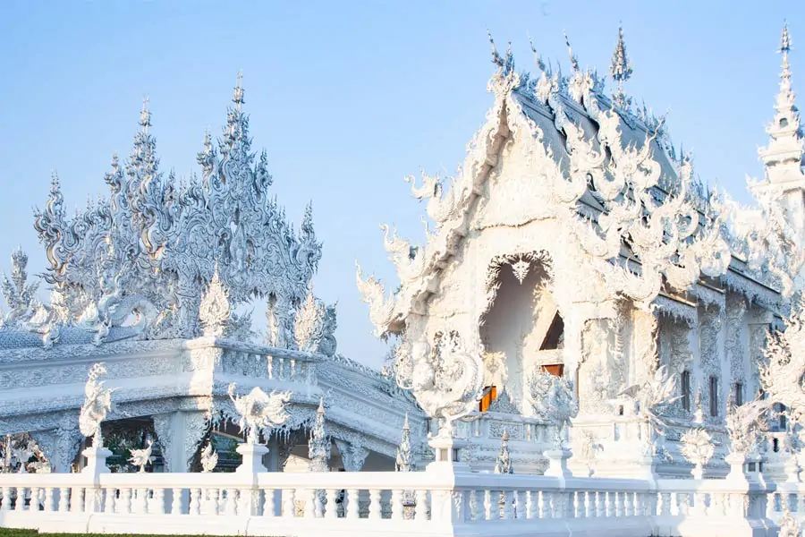 CHIANG RAI, THAILAND - FEBRUARY 2019: wat Rong Khun The famous White Temple in Chiang Rai, Thailand