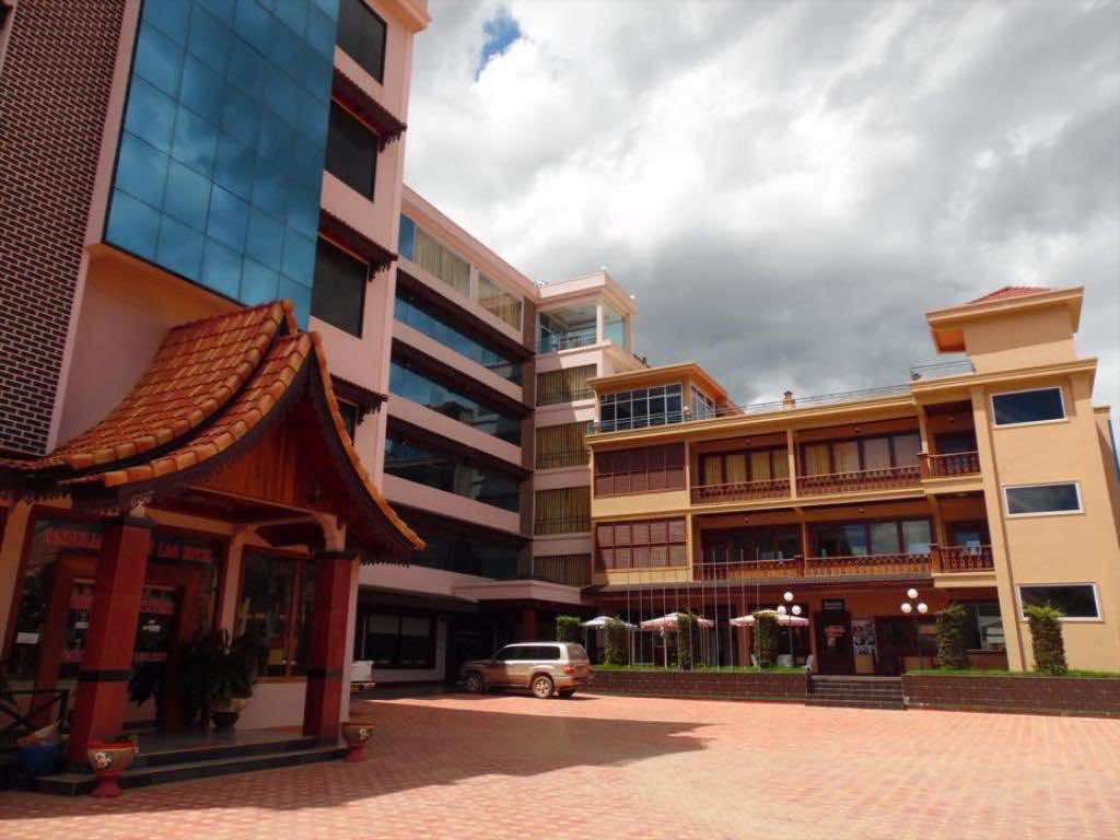 300492 15060416210028524513 1