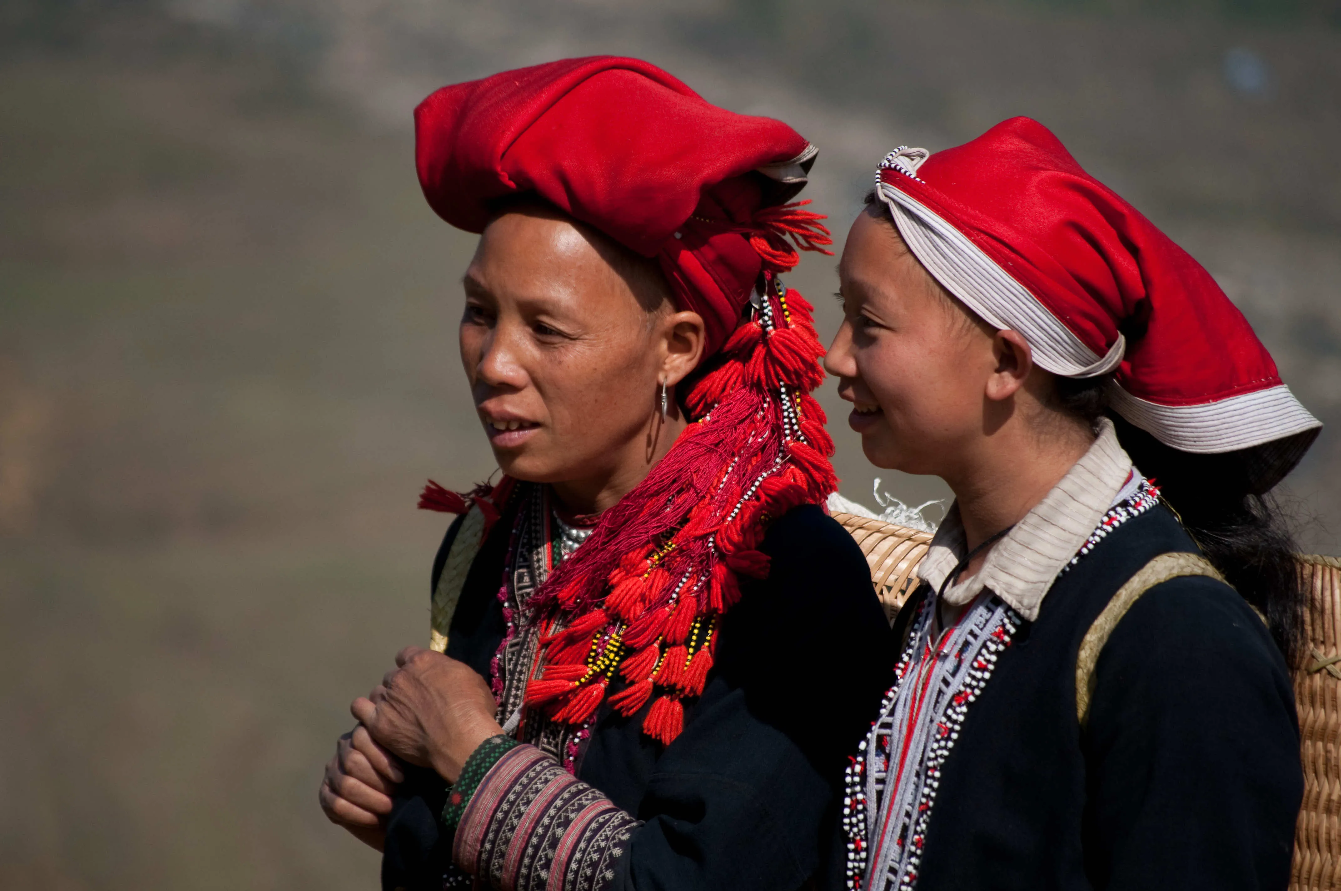 Red Dao Headgear