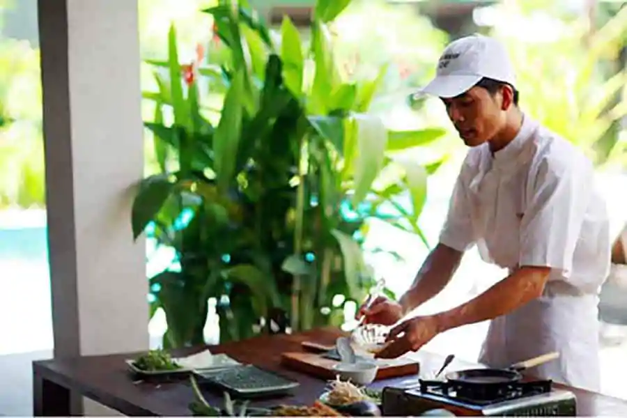 Attending a Cooking Class in Hoi An