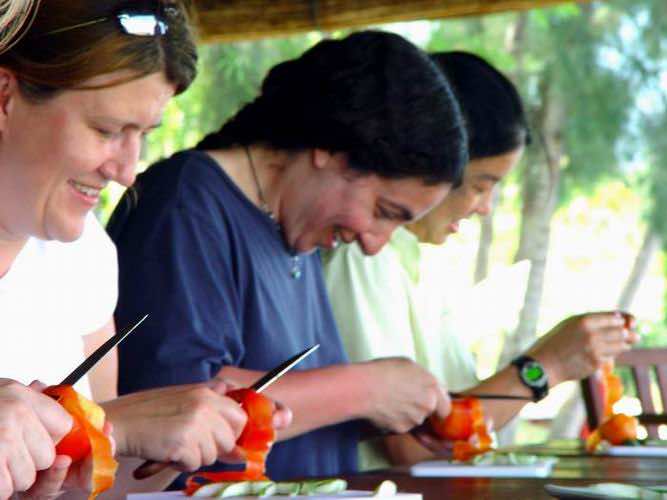 RB Cooking Tour Food Carving