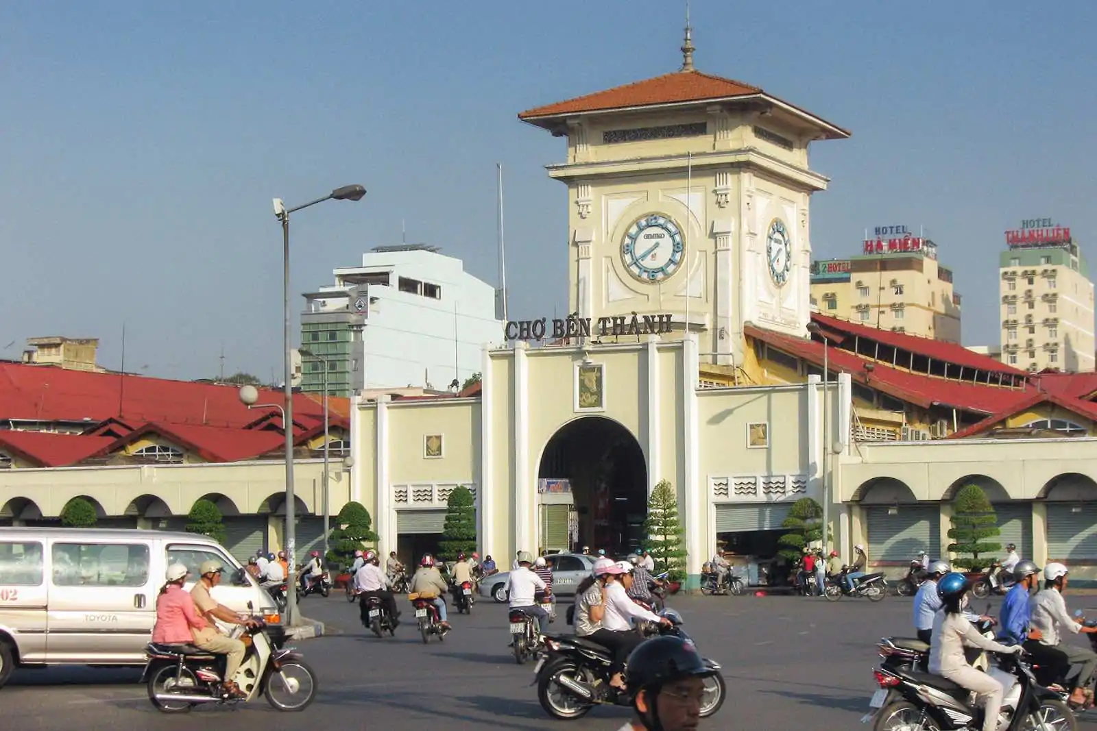 tour 6 day 2 saigon ben thanh market