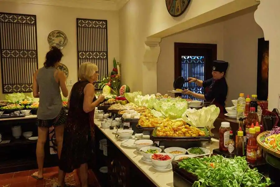 Hoi An Central Boutique Hotel and Sapa