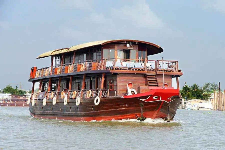 Have an exhilarating cruise tour on the Mekong River