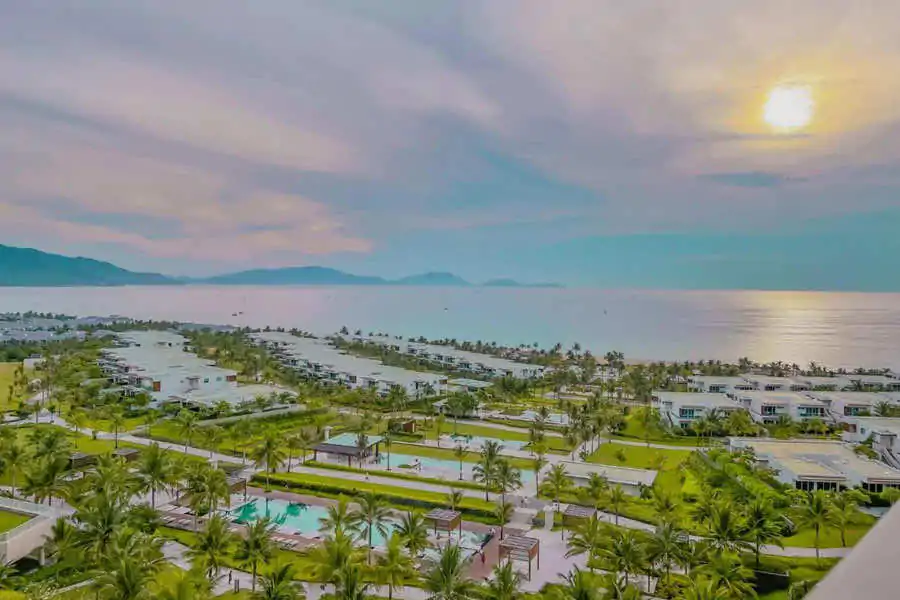 Vietnam Resorts with water slides 