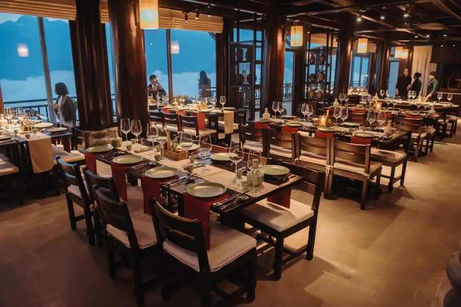 ville de mont mountain resort 5
